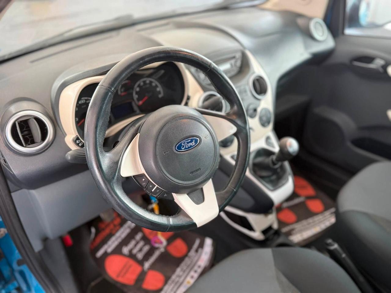 Ford Ka Ka+ 1.2 8V 69CV Titanium