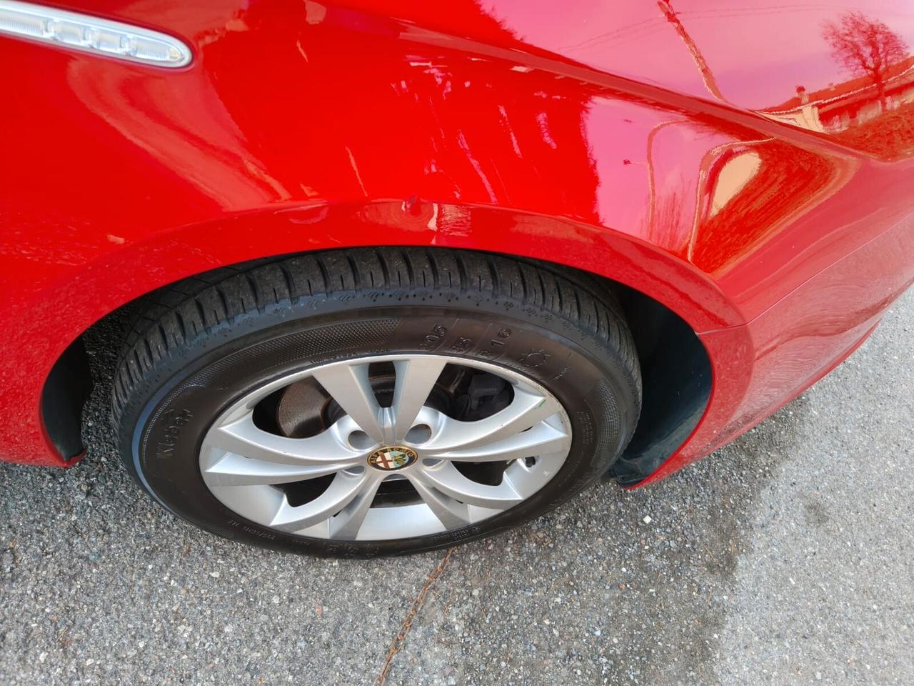 Alfa Romeo Giulietta 1.6 JTDm-2 105 CV Distinctive