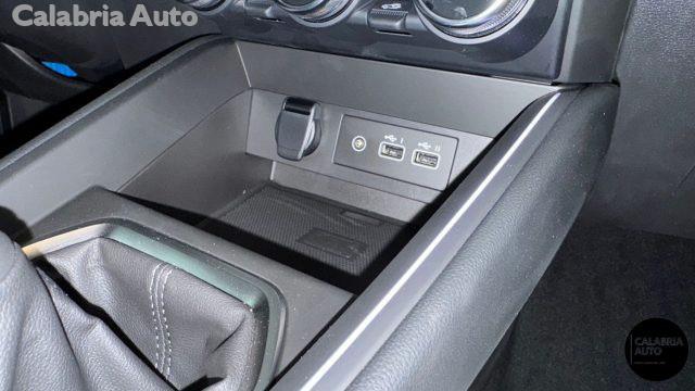 RENAULT Clio ECO-G 100 CV Techno