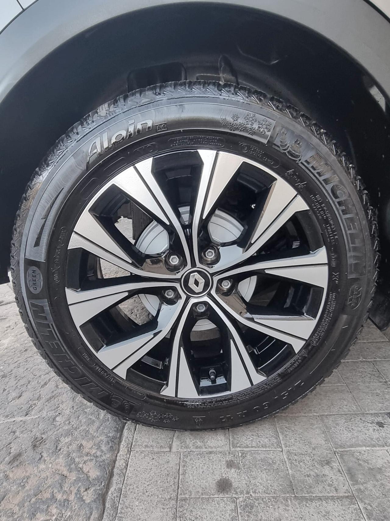 Renault Captur Full Hybrid E-Tech 145 CV Techno