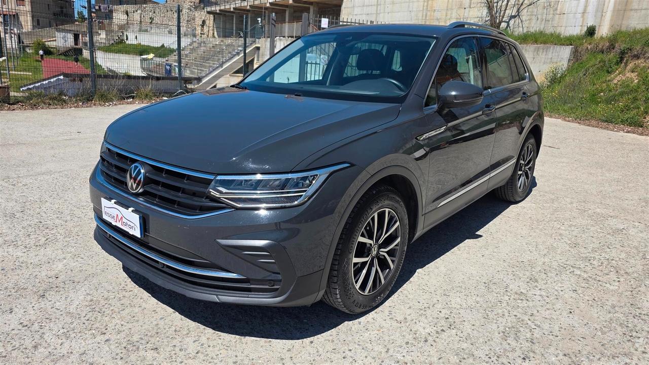 Volkswagen Tiguan 2.0 TDI 150 CV SCR DSG Elegance