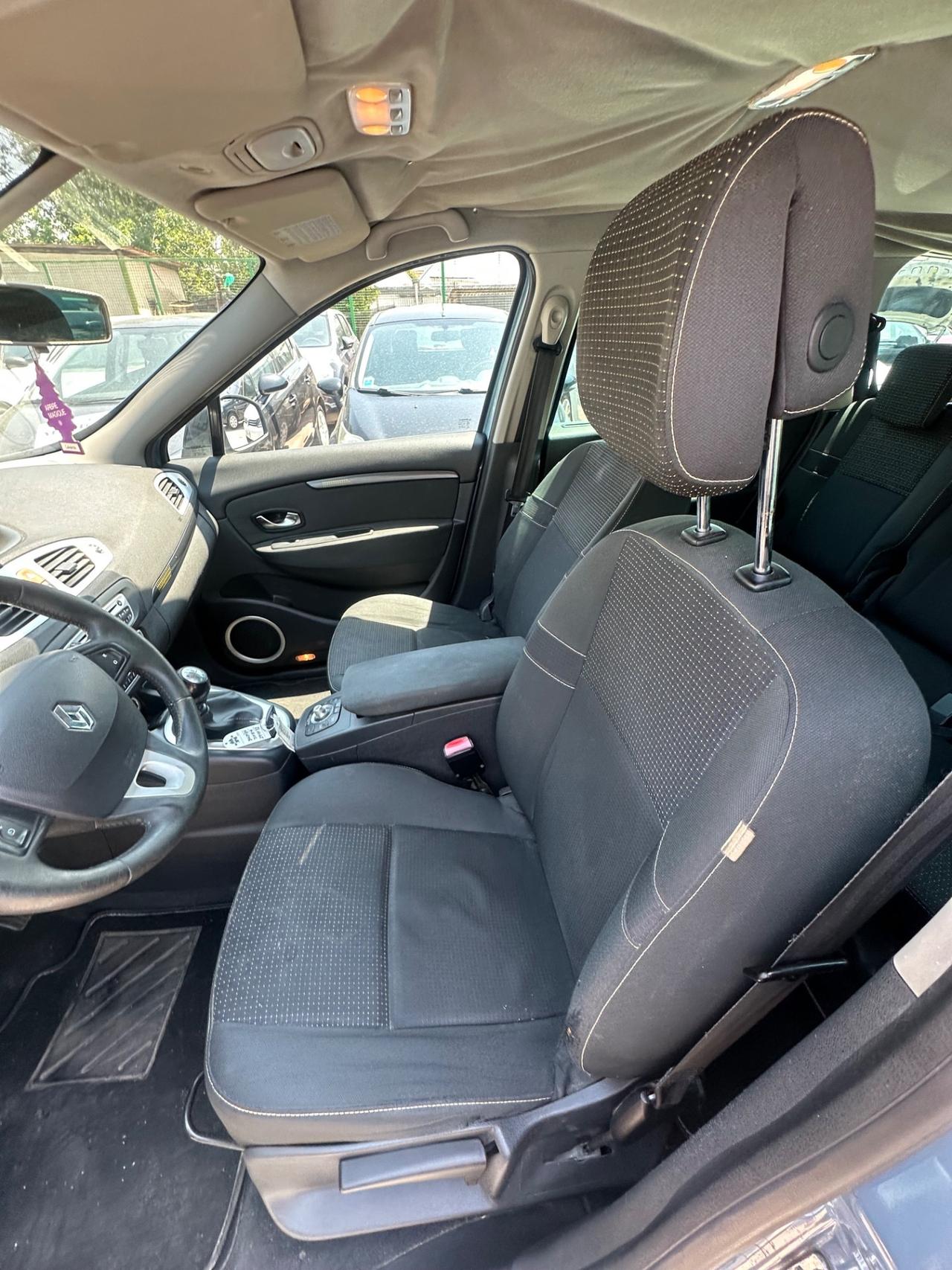 Renault Scenic Scénic 1.9 dCi 130CV Luxe