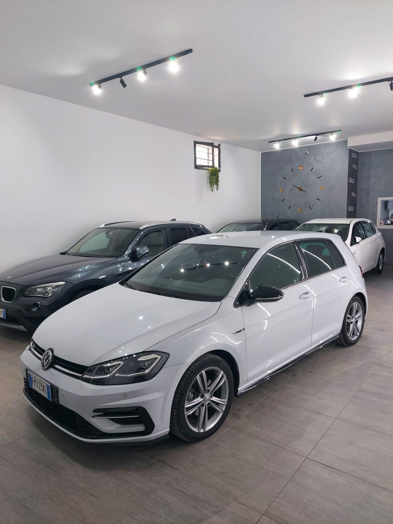 Volkswagen Golf 1.6 TDI 115 CV 5p. R-LINE 2018