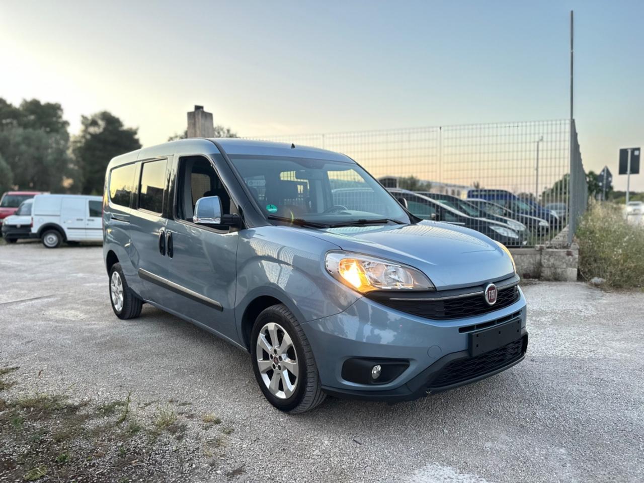 Fiat Doblo Doblò 2.0 MJT Lounge Maxi-2015