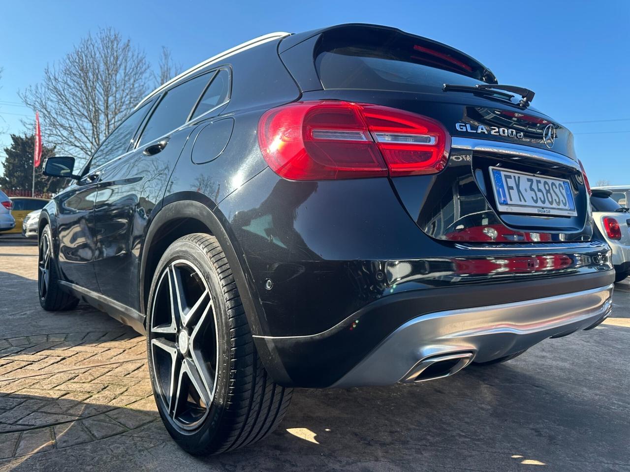 GLA 200 D 4MATIC PREMIUM FINANZIAMENTO