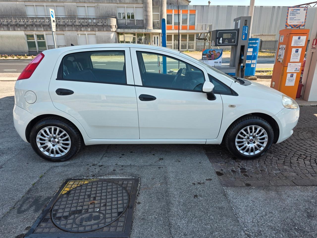 Fiat Grande Punto 1.3 MJT 75 CV 5 porte Autocarro 4posti Van