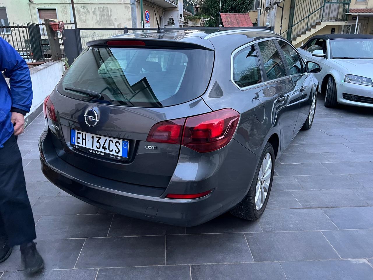 Opel Astra 1.7 CDTI 110CV Sports Tourer Cosmo