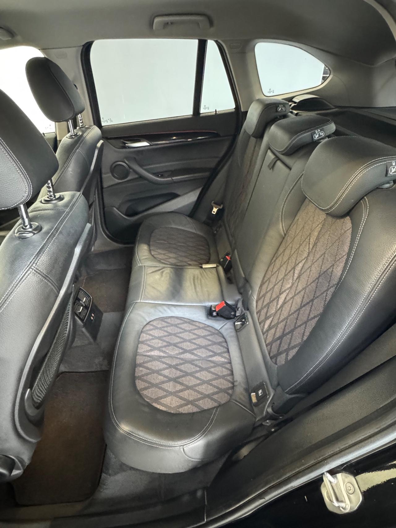 Bmw X1 sDrive18d Advantage