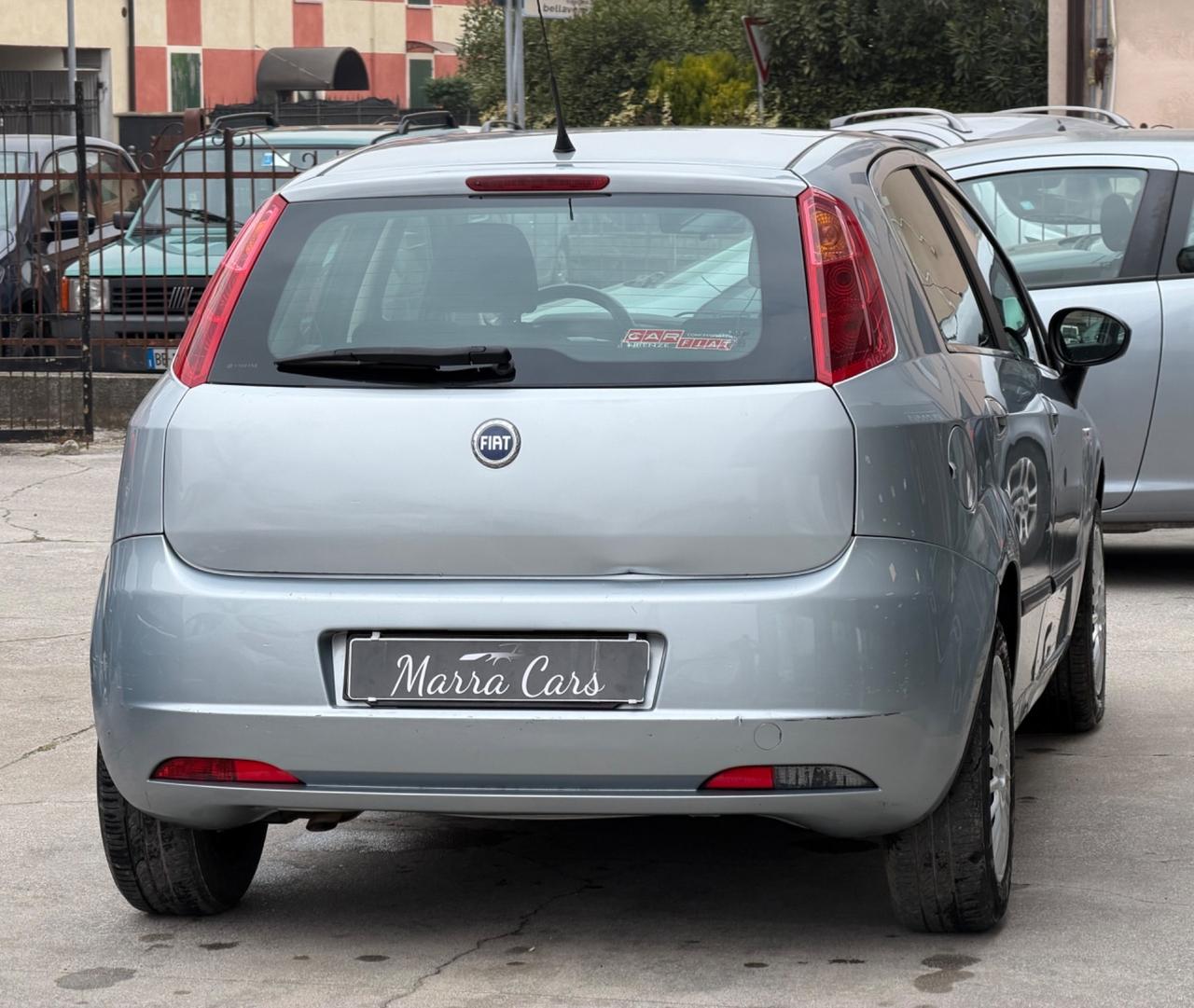 Fiat Grande Punto 1.4 - 5porte -neopatentati