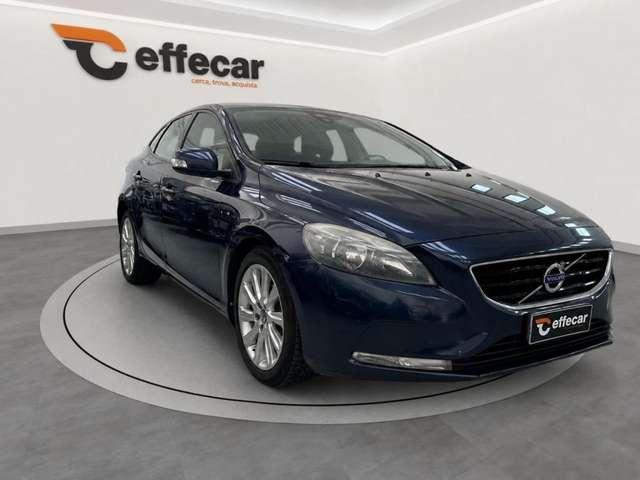 Volvo V40 D2 1.6 Summum