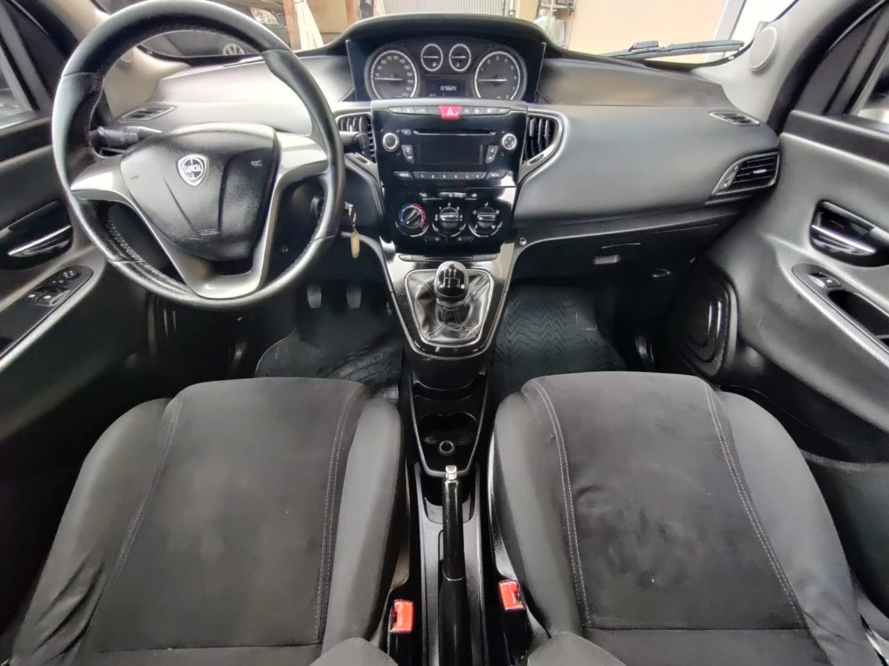 Lancia Ypsilon 1.2 Benzina