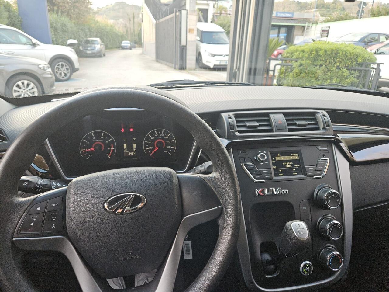 Mahindra KUV100 1.2 VVT M-Bifuel(GPL) K6
