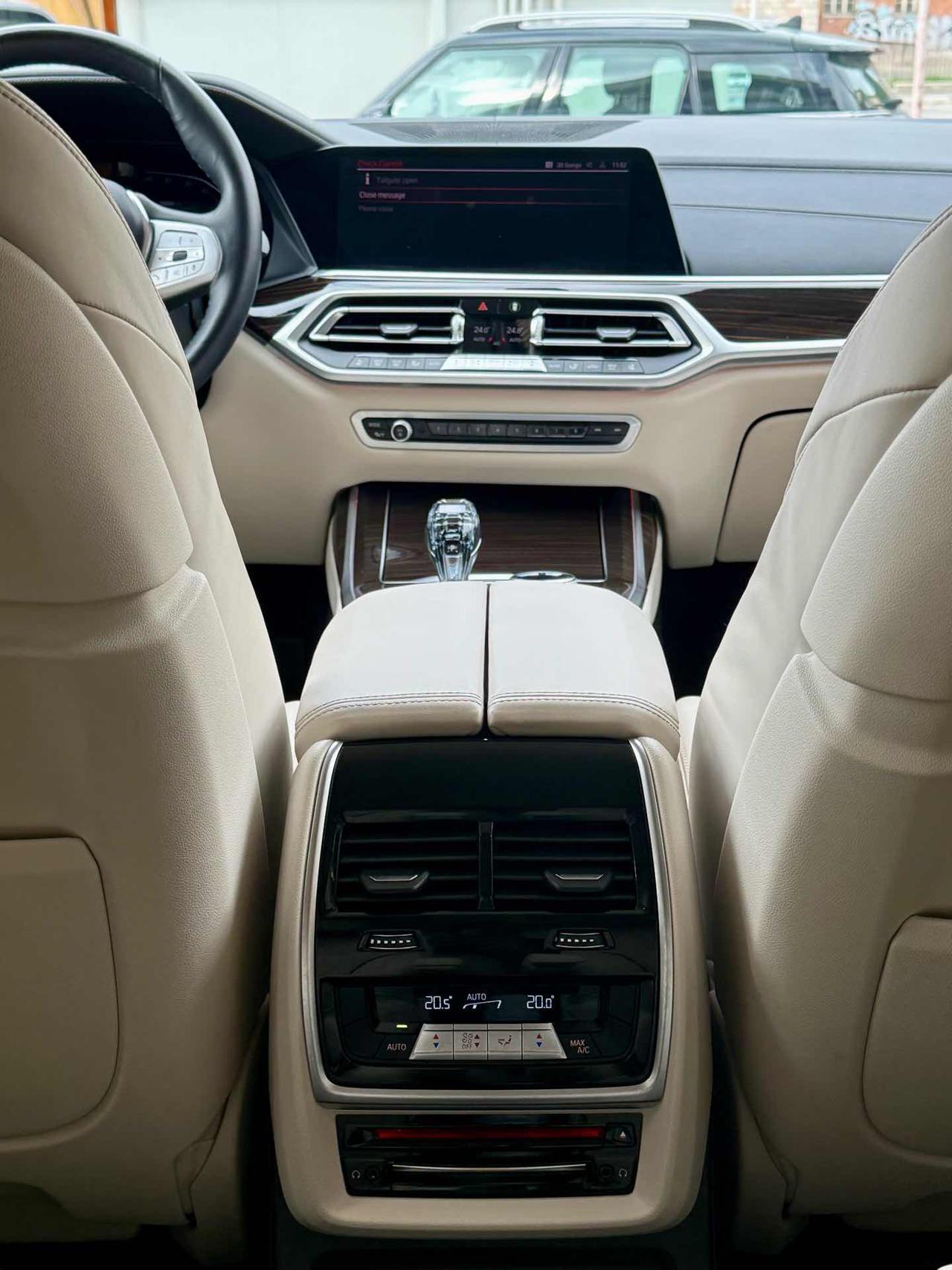 BMW X7 xDrive40d 48V