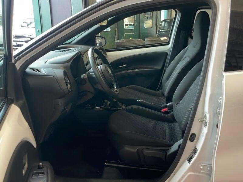 Toyota Aygo X 1.0B (72 CV) Trend S-CVT
