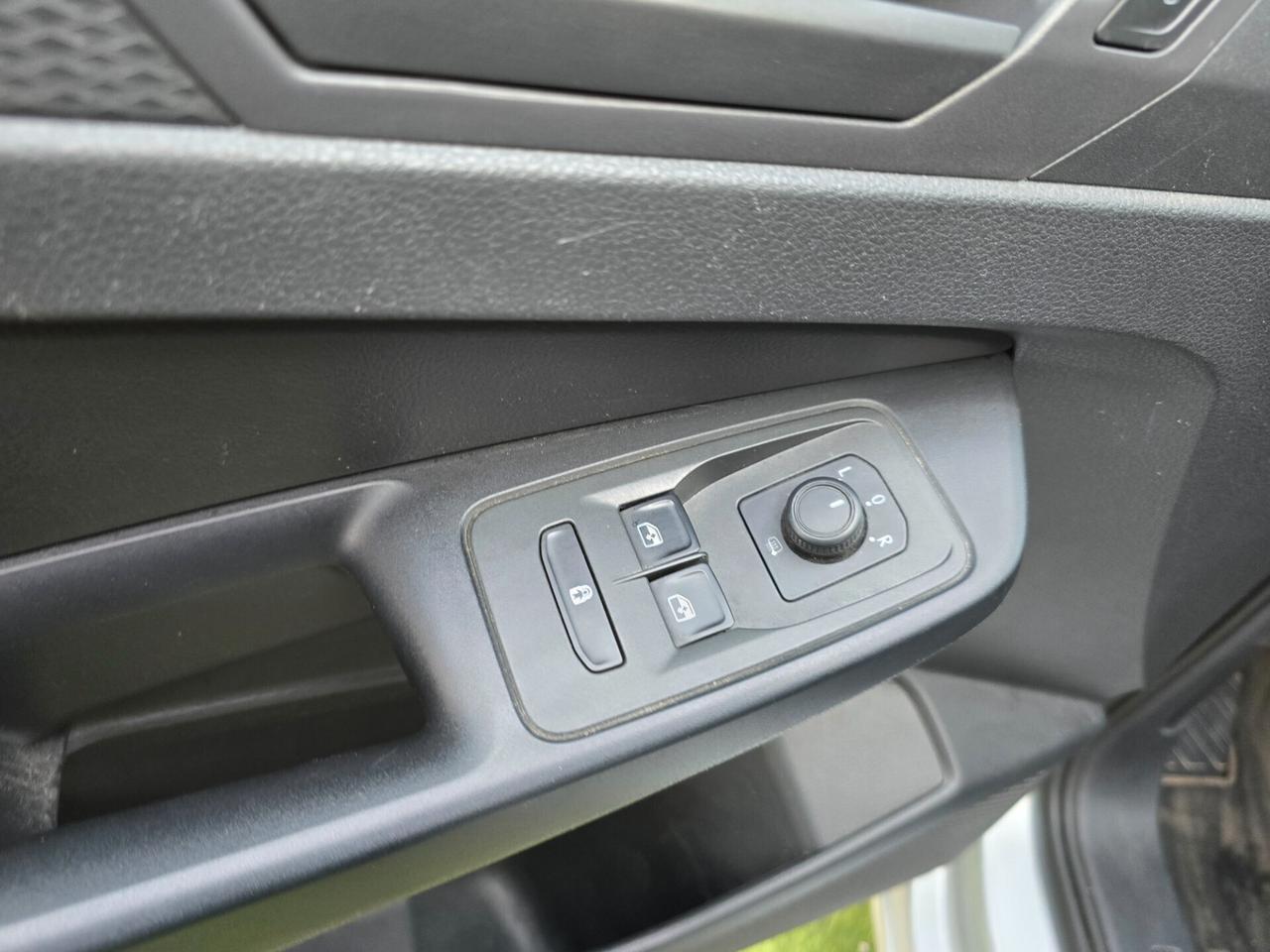 VW Caddy maxi 2.0 TDI 102CV 5POSTI AUTOVETTURA-2022