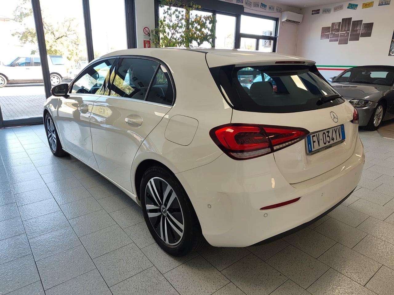 Mercedes-benz A180d AUTOMATICA NEOPATENTATI