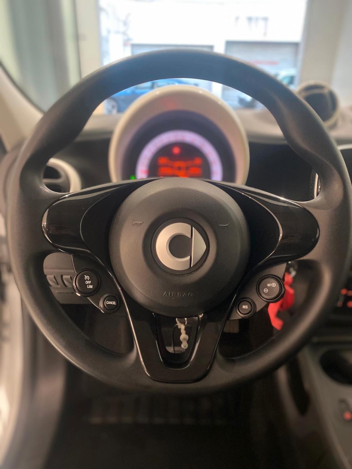 Smart ForFour 70 1.0 Passion