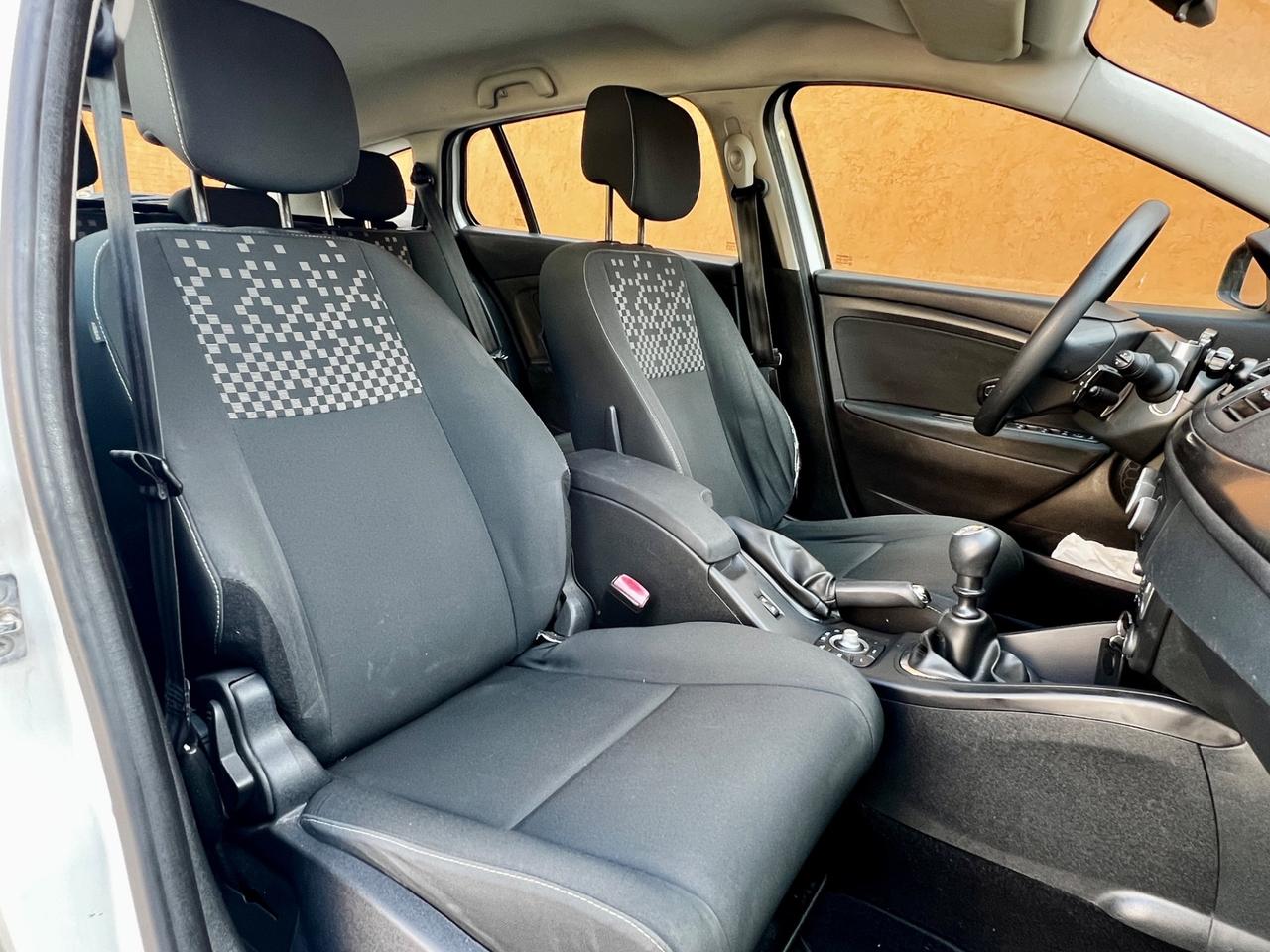 Renault Megane Mégane 1.5 dCi 110CV SporTour Wave