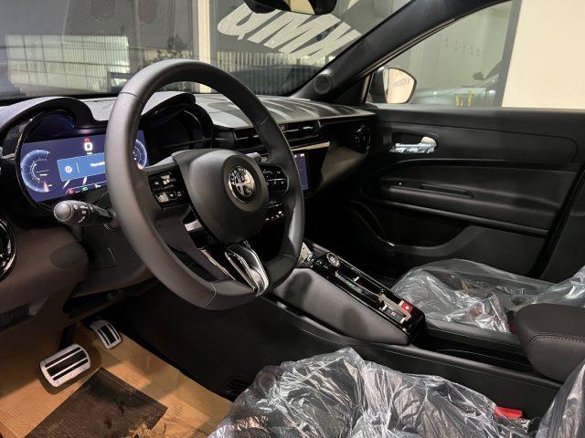 ALFA ROMEO Junior 1.2 145 CV Hybrid eDCT6 Speciale da?319,00 mensili