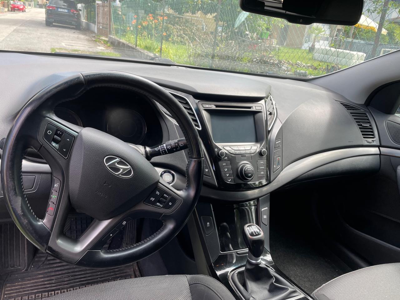 Hyundai i40 Wagon 1.7 CRDi 141 CV Business