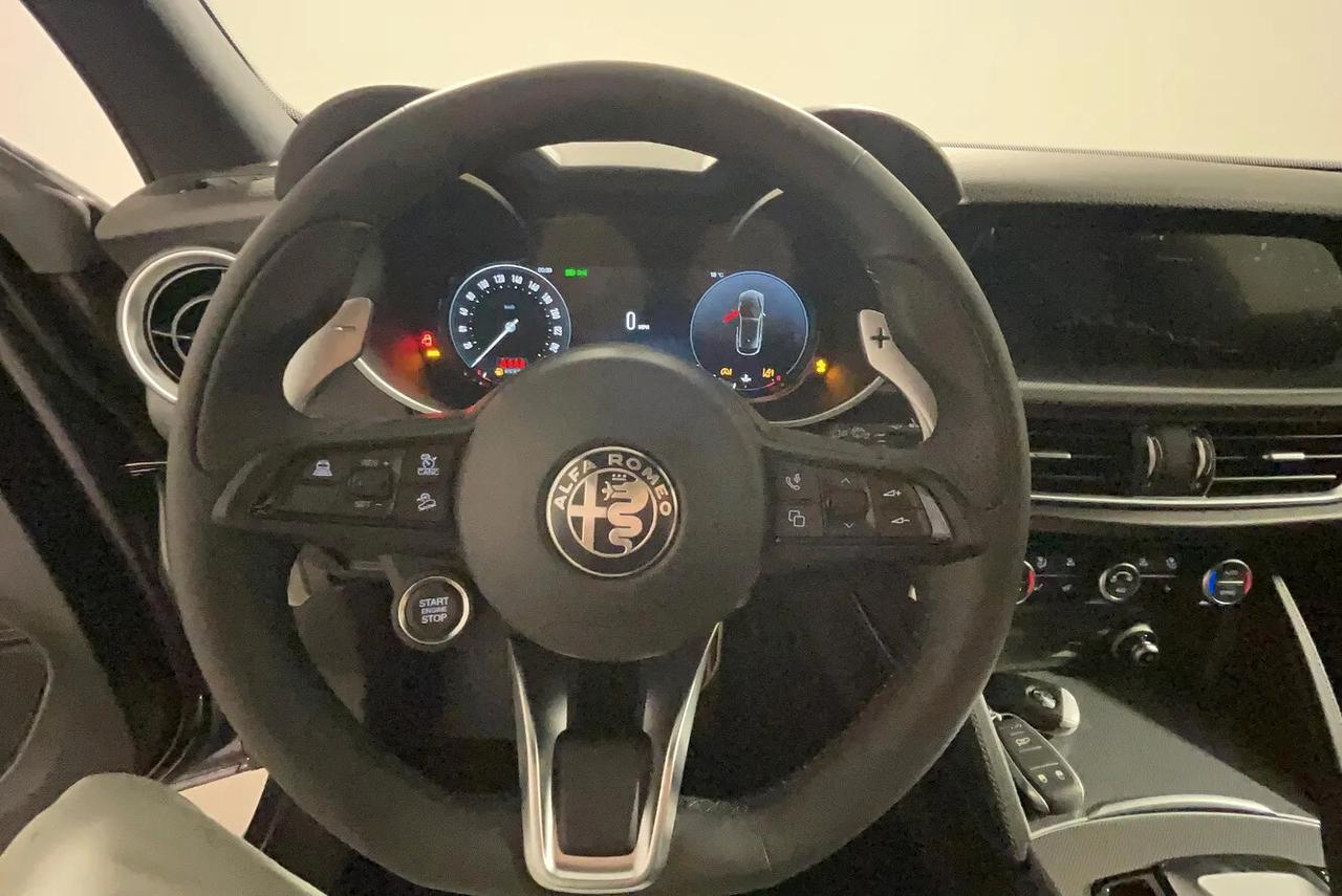Alfa Romeo Stelvio 2.2 Turbodiesel 210 CV AT8 Q4 Veloce
