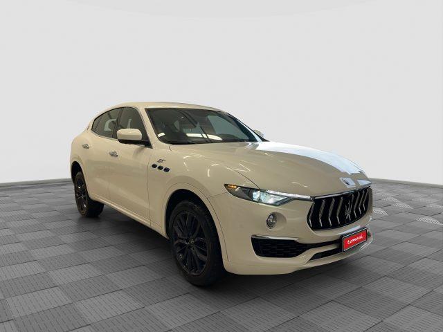 MASERATI Levante Levante 330 CV MHEV AWD GT