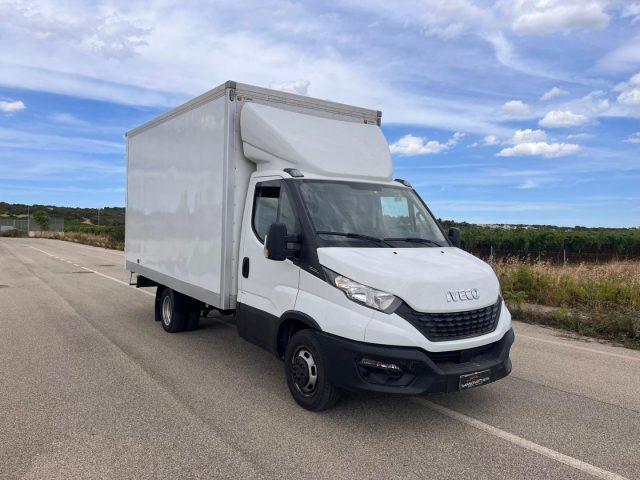 IVECO Daily 35C14 PASSO 3750 QUAD-TOR RG - 8 BANCALI