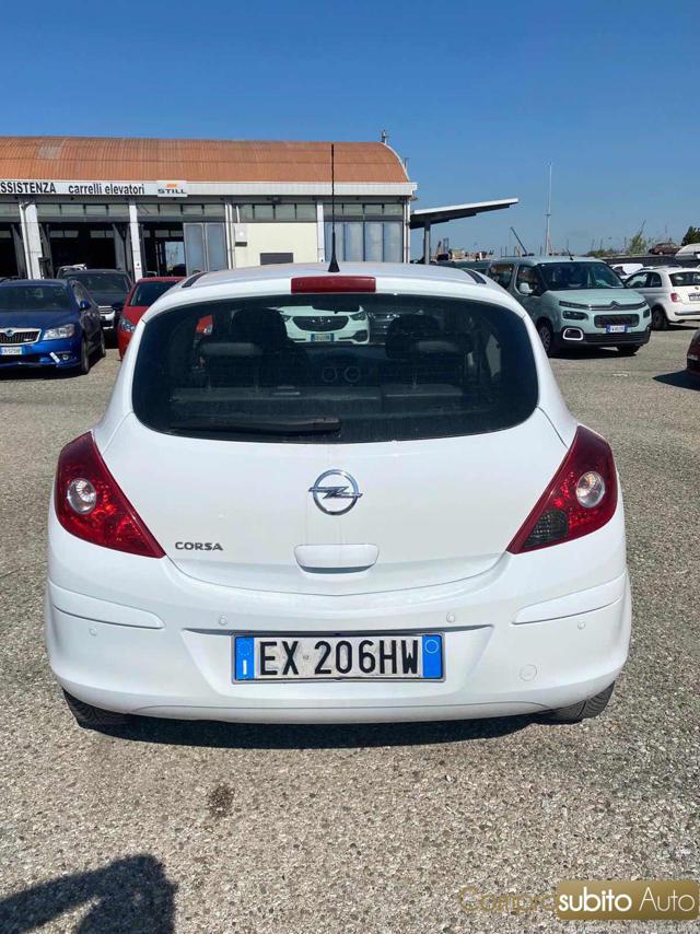 OPEL Corsa 1.2 85CV 3 porte GPL-TECH b-color