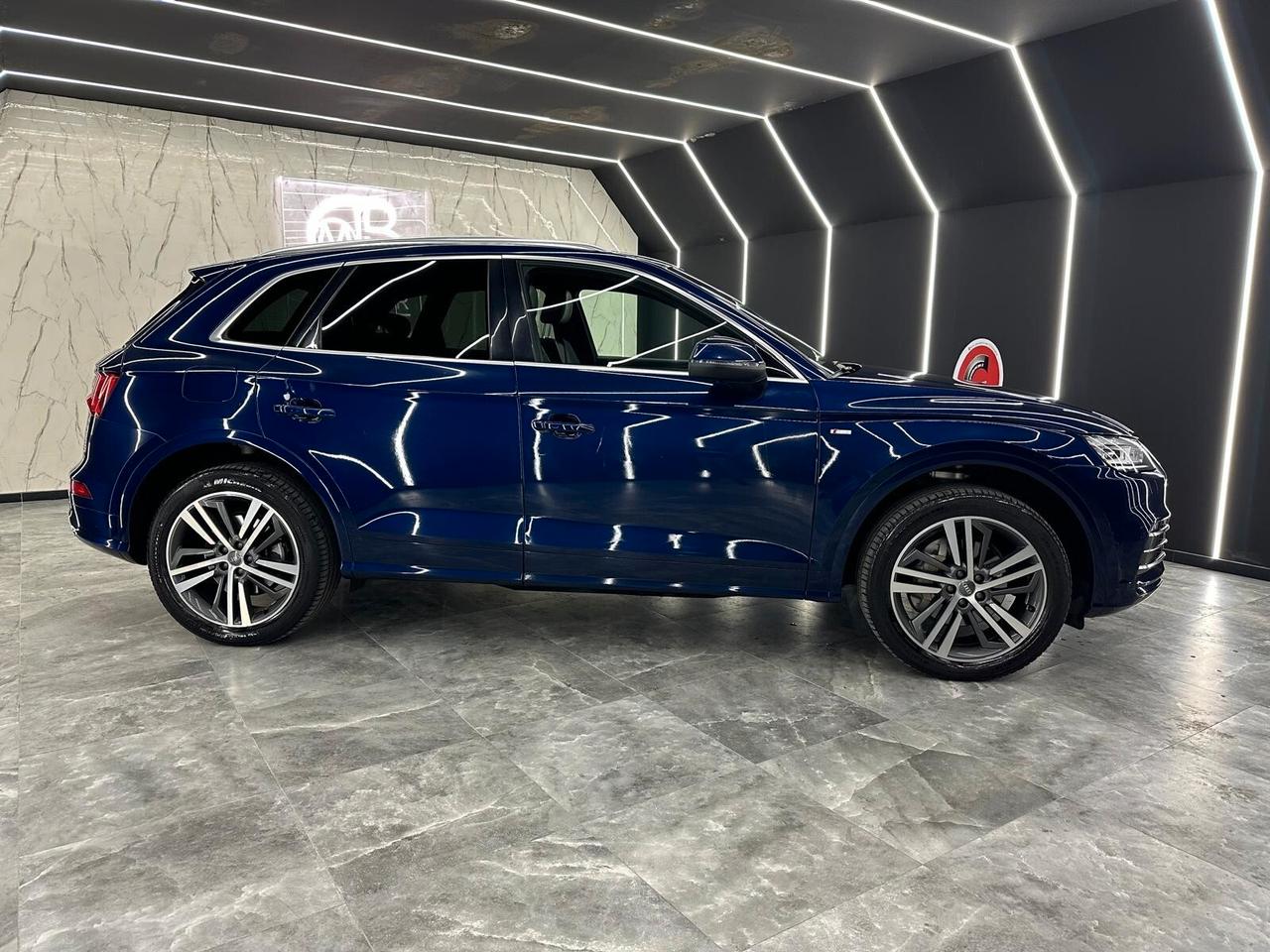 Audi Q5 35 TDI S tronic line plus