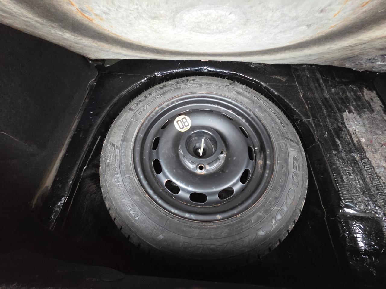 Ford Fiesta 1.4 TDCi 5p. Titanium JNEOPATENTATA