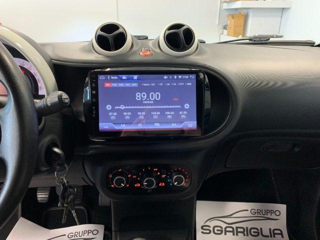 SMART ForTwo 1.0 Benzina Black Passion Strafull