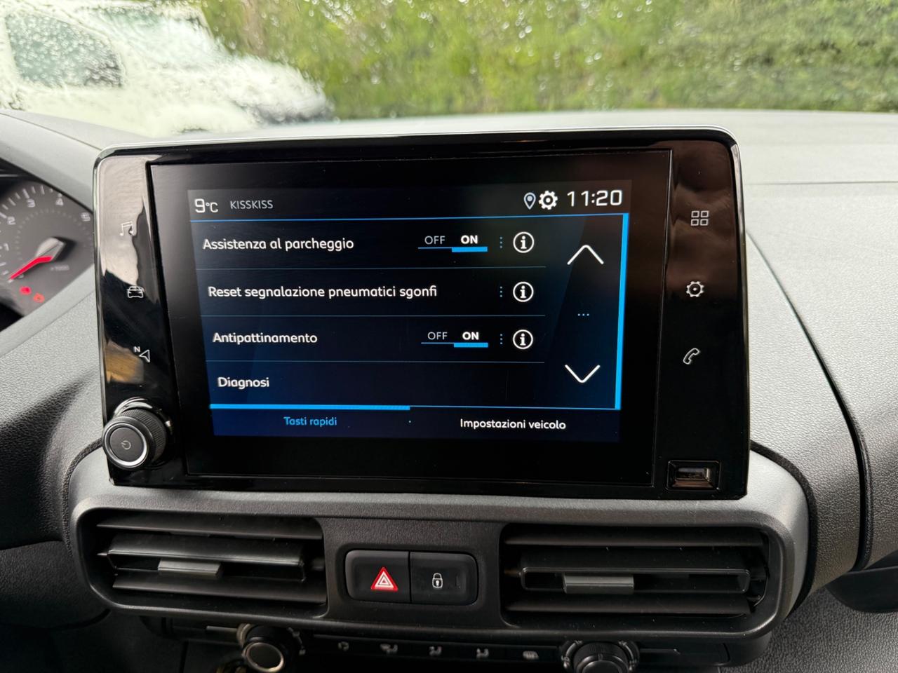 Peugeot Partner-3 posti-Furgone