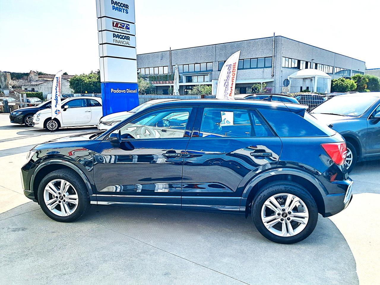 Audi Q2 35 TFSI S tronic Business