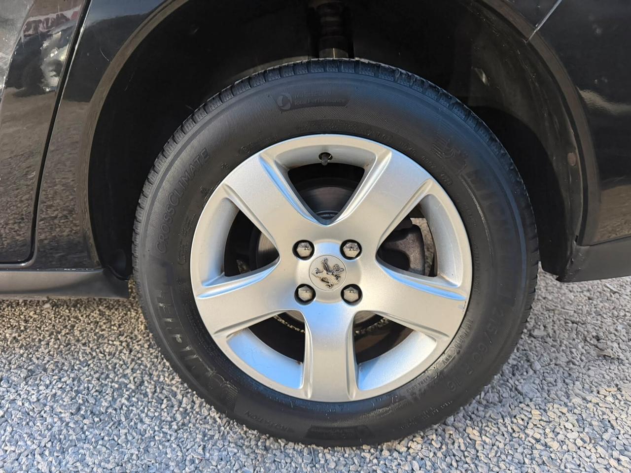Peugeot 3008 1.6 HDi 112CV