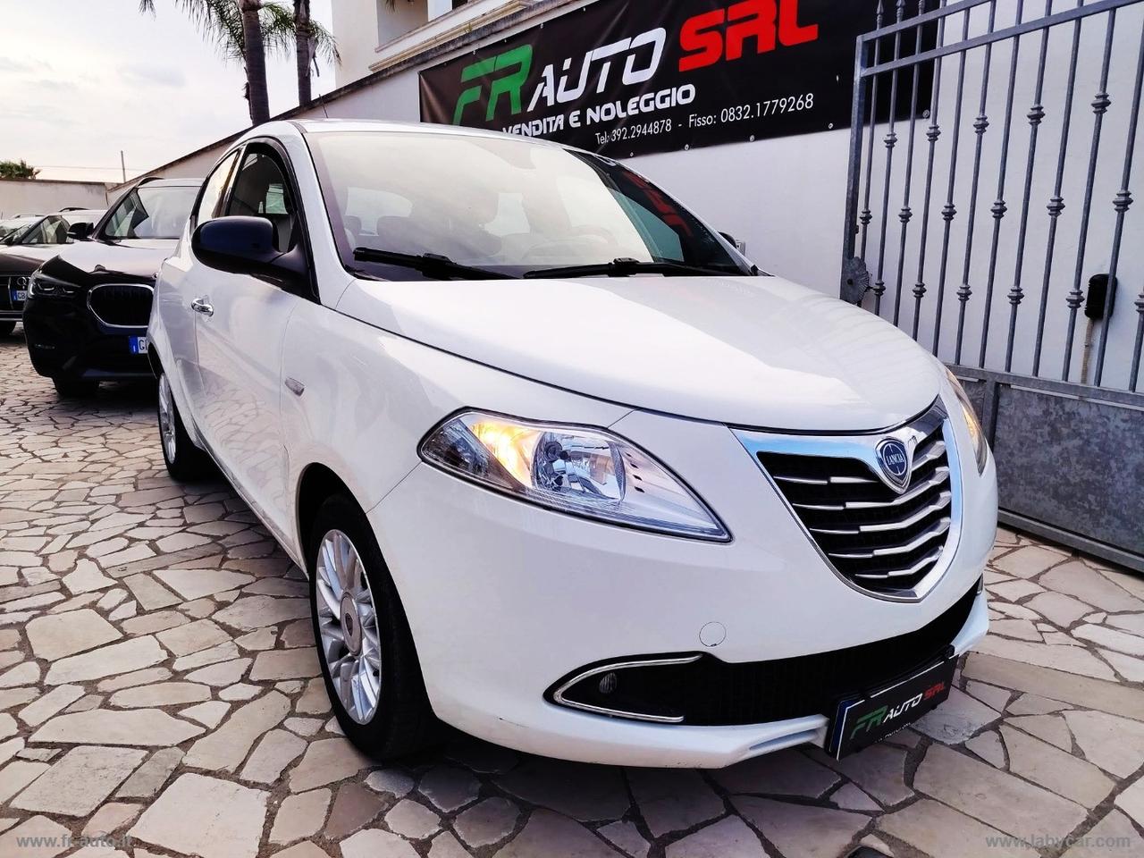 LANCIA Ypsilon 1.3 MJT 95 CV 5p. S&S Silver