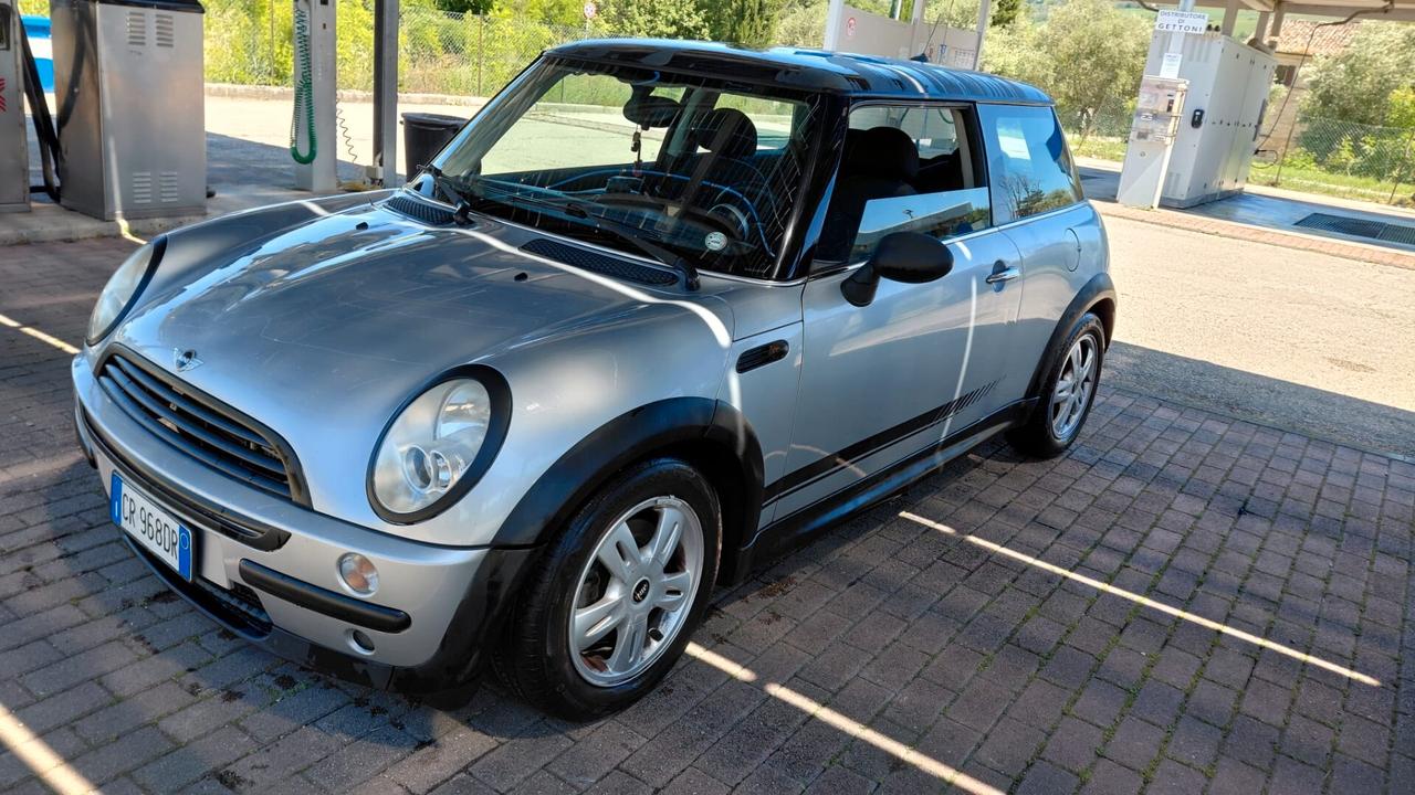 Mini 1.4 tdi One D ok neopatentati