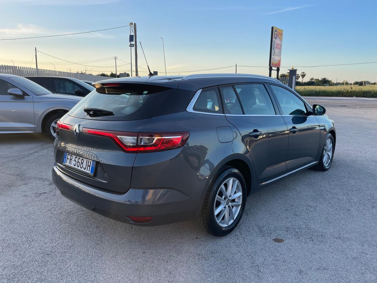 RENAULT MEGANE 1.5 DCI SW 110C. EDC FULL LED MY18