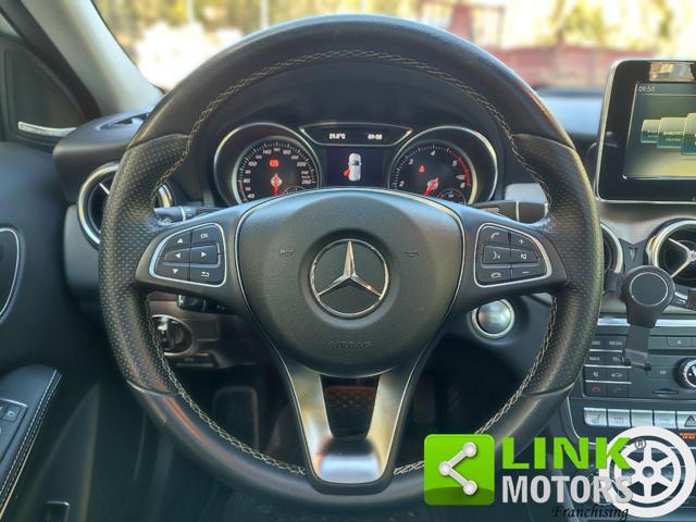 MERCEDES-BENZ GLA 200 d Automatic 4Matic Sport