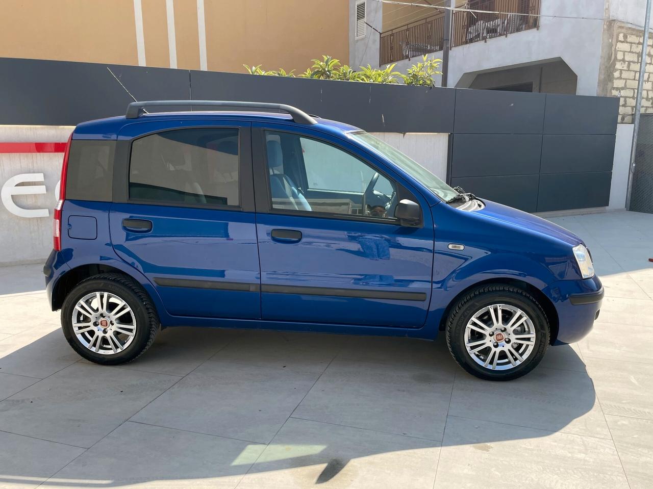 Fiat Panda 1.2 Emotion Clima Bi-Zona