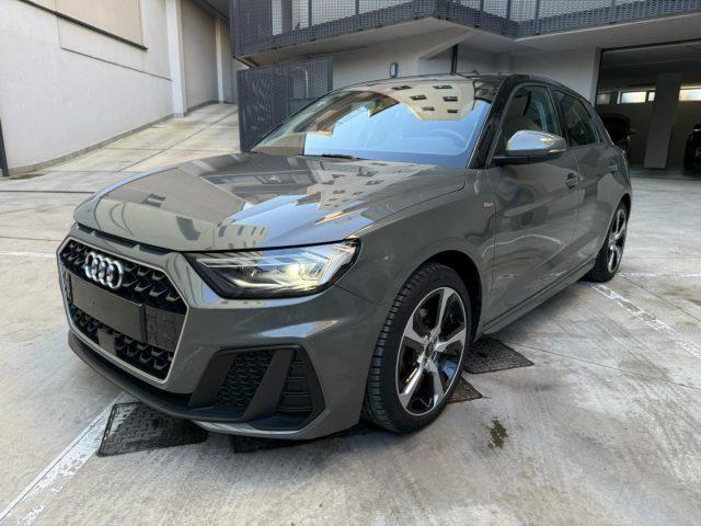 AUDI A1 SPB 30 TFSI S line edition con Retrocamera