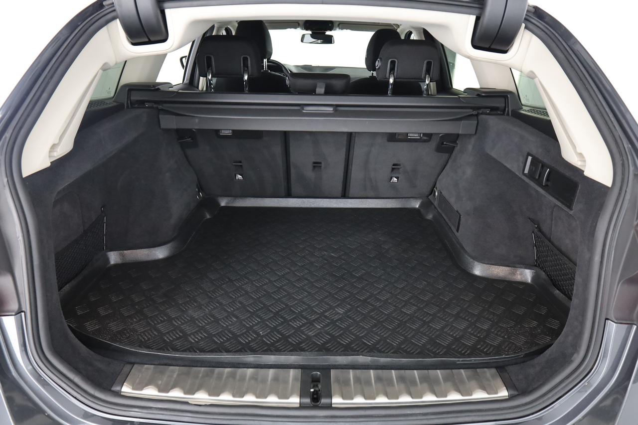 BMW Serie 3 (G20/G21) 320d 48V xDrive Touring Business Advantage