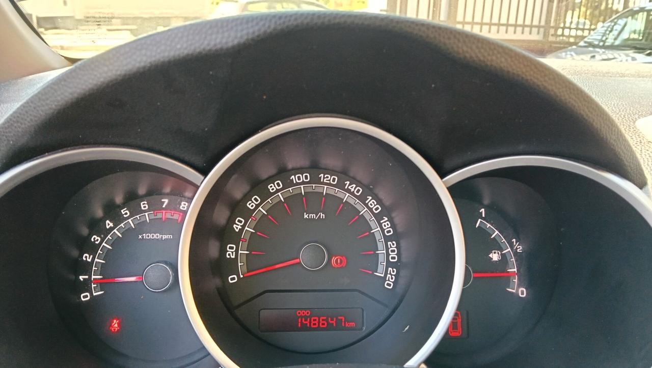 KIA VENGA 1400 BENZINA -PREZZO PROMO!