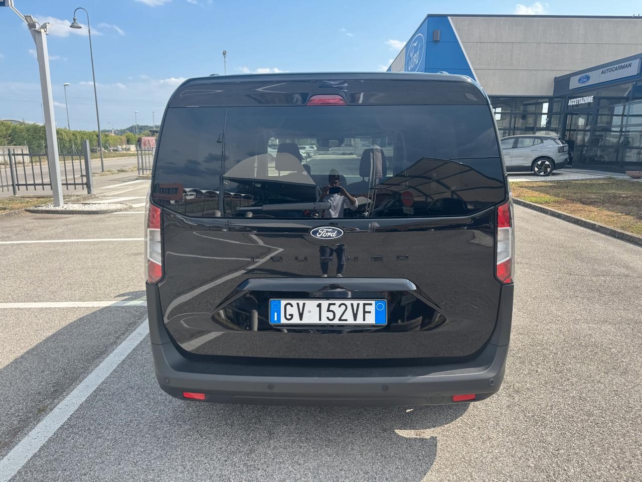 Ford Tourneo Courier Tit. 1.0 EcoB. 125CV 5p. - N1 Autocarro