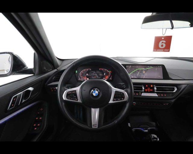 BMW 118 d 5p. Msport Exterior