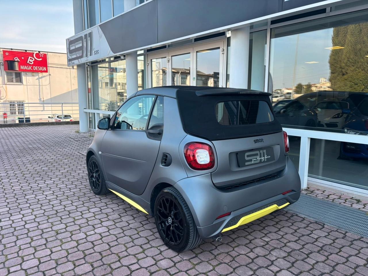 Smart ForTwo 90 0.9 Turbo twinamic cabrio Brabus edition