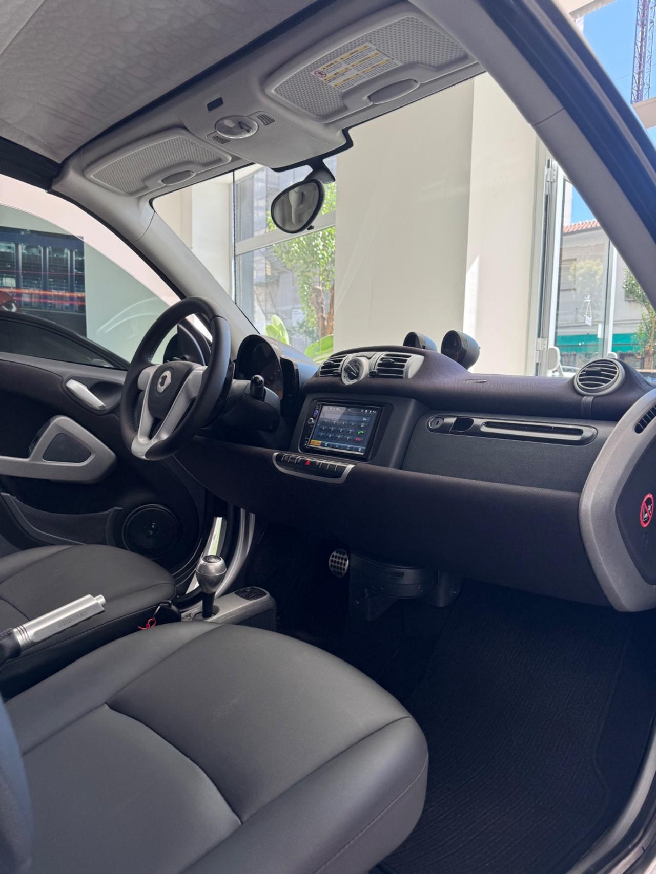 Smart ForTwo 1000 75 kW cabrio BRABUS