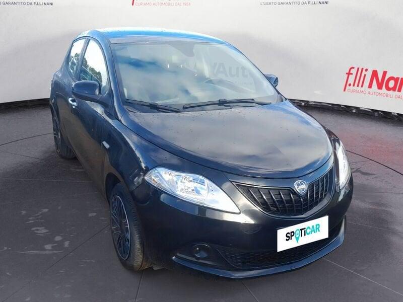 Lancia Ypsilon 1.0 FireFly 5 porte S&S Hybrid Oro