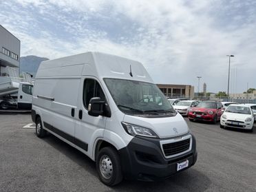 Peugeot Boxer 333 2.2 BlueHDi 140 S&S PC-TN L3H3 Furgone