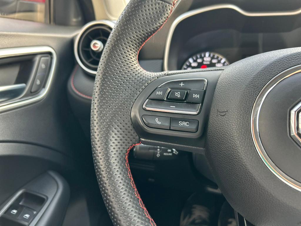 Mg ZS 1.5 Luxury