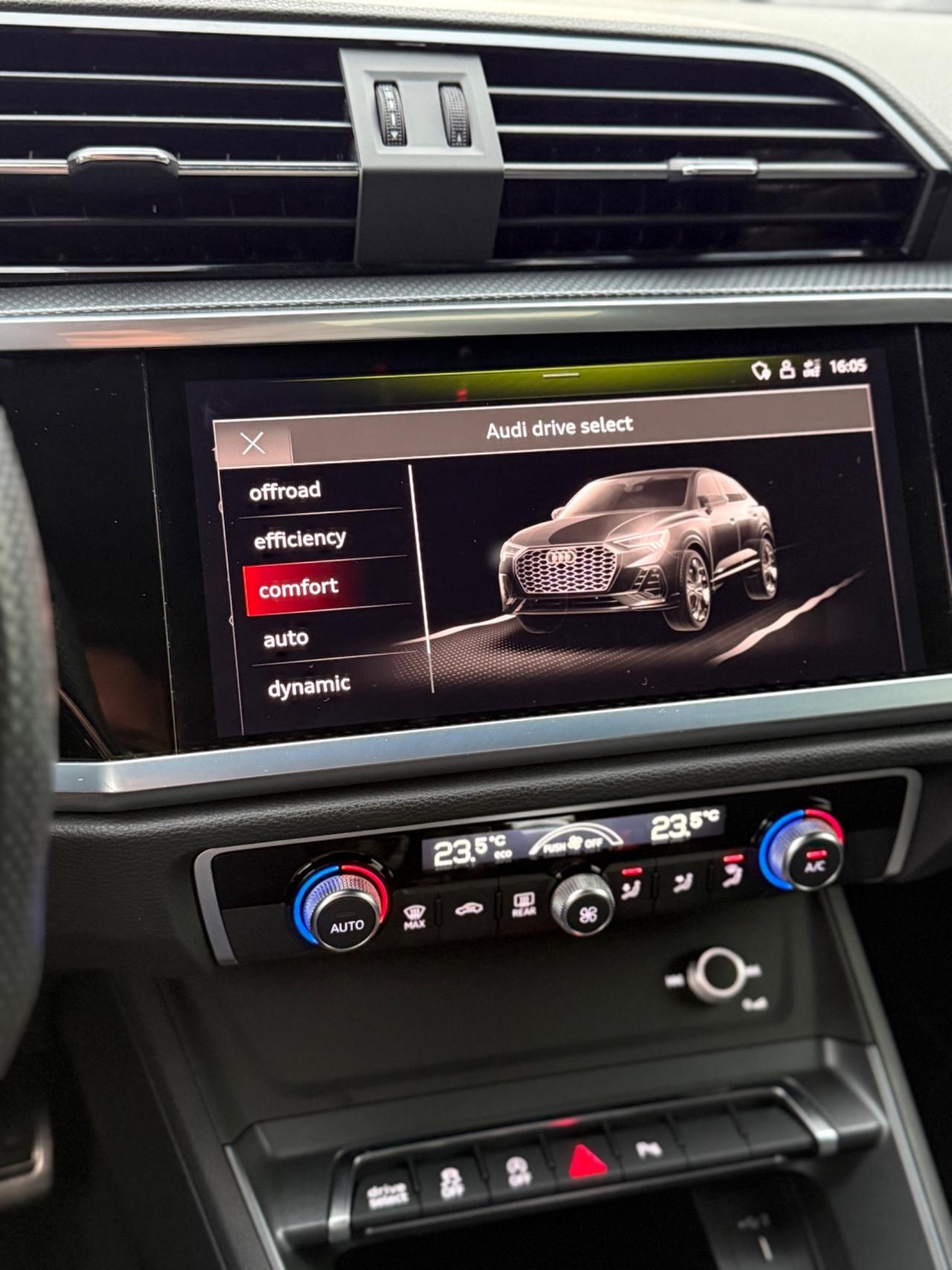 Audi Q3 Sportback 35 TDI S line edition Black Identity Ita Iva Esposta